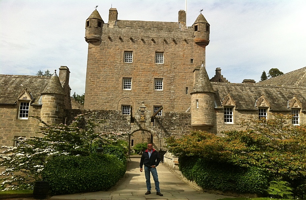 castle in scotland